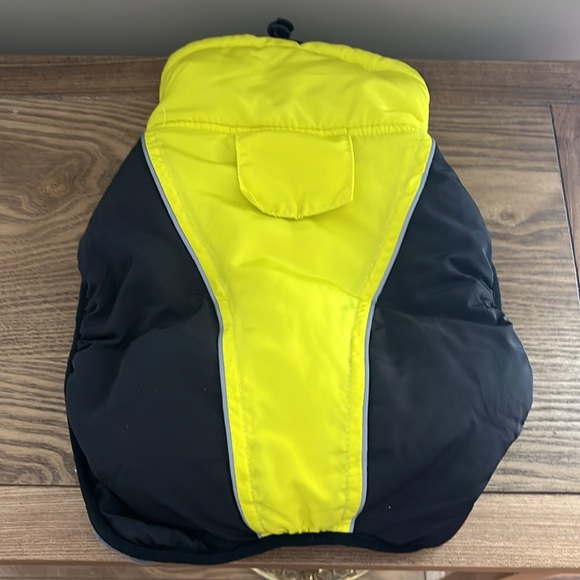 Dog Puffer Jacket Sz S Yellow/Black Warm UNUSED - Picture 2 of 5